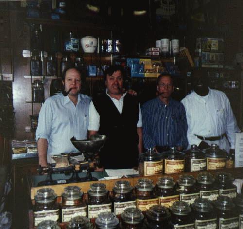Visit at the Tobacco House...