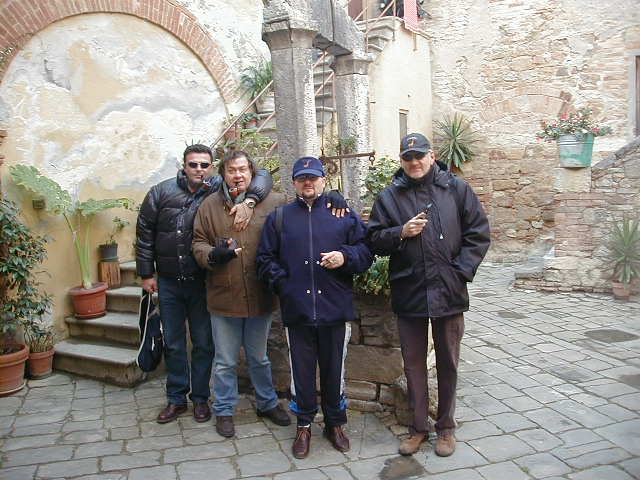 BONFIGLIOLI'S CLUB in trip to TUSCANY...