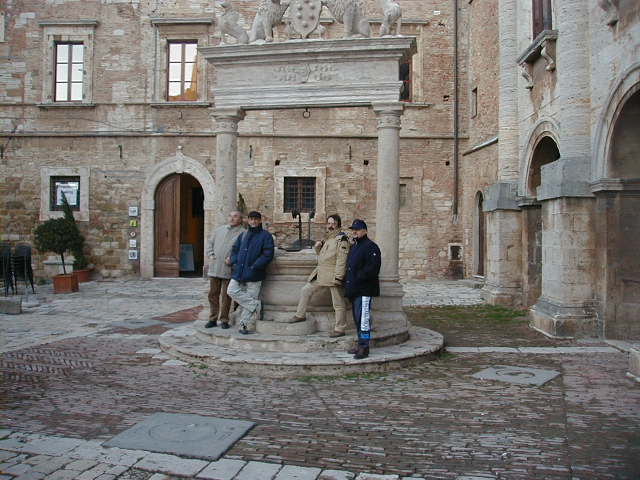 BONFIGLIOLI'S CLUB in trip to TUSCANY...
