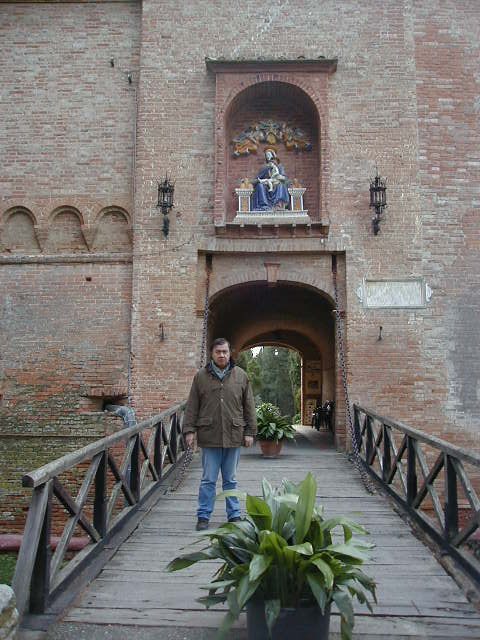 BONFIGLIOLI'S CLUB in trip to TUSCANY...