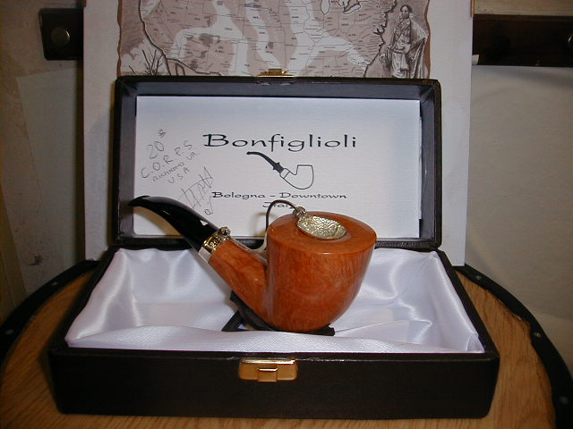 Special pipe Bonfiglioli's For Collectors serie with sterling cap printed on the seal of C.O.R.P.S....